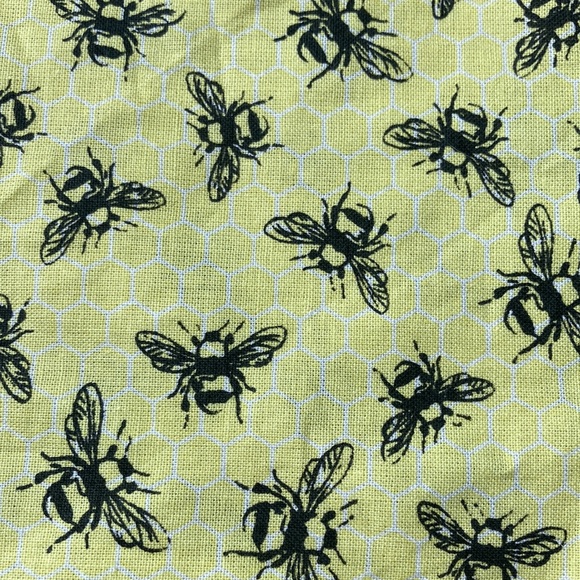 NEW Bubble Bee Dog Bandana/Scarf bundle - Picture 4 of 7